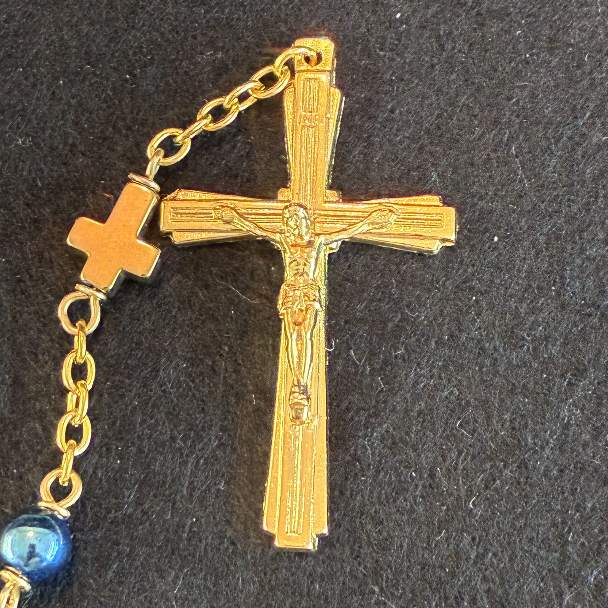 Our Lady Undoer of Knots by Divine Rosaries UK