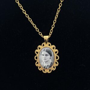 Catholic Saint Medalion with Chain